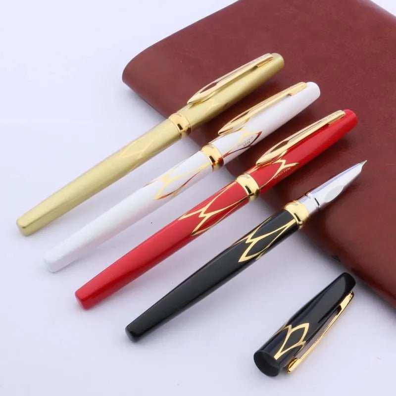 🖋️ Kalligrafische expressie met klasse – Luxe zakelijke vulpen met gouden accenten - ZakelijkePennen.nl