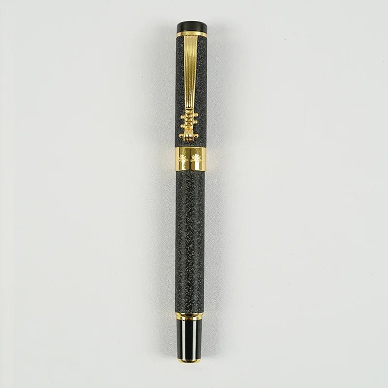 🖋️ Luxe kalligrafiepen met goudkleurige sierclip – Zakelijke elegantie met verwisselbare penpunten - ZakelijkePennen.nl