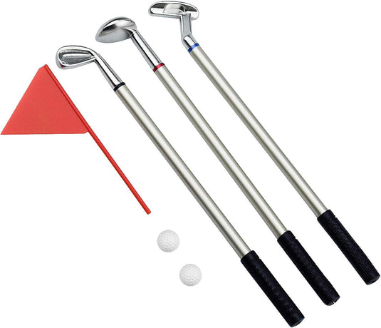 3 stuks golfpennenset: Combineer uw passie voor golf met uw dagelijkse schrijfbehoeften! met clubs, ballen en een vlag.