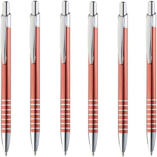 Upgrade je schrijfervaring met deze set van zes rode balpennen met zilveren accenten, comfortabele grip en clip.